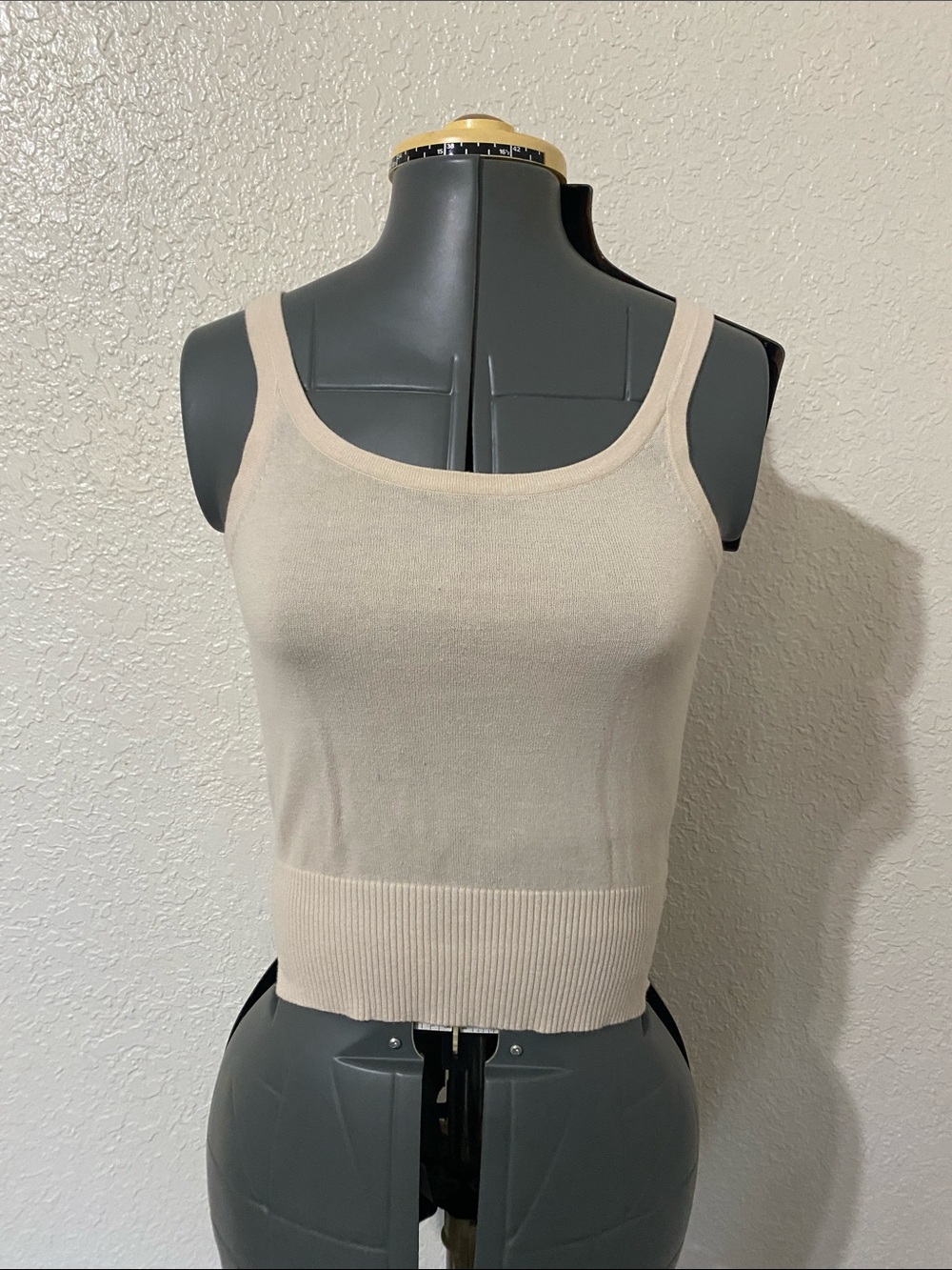 GAP Cream Ribbed Hem Tank Top